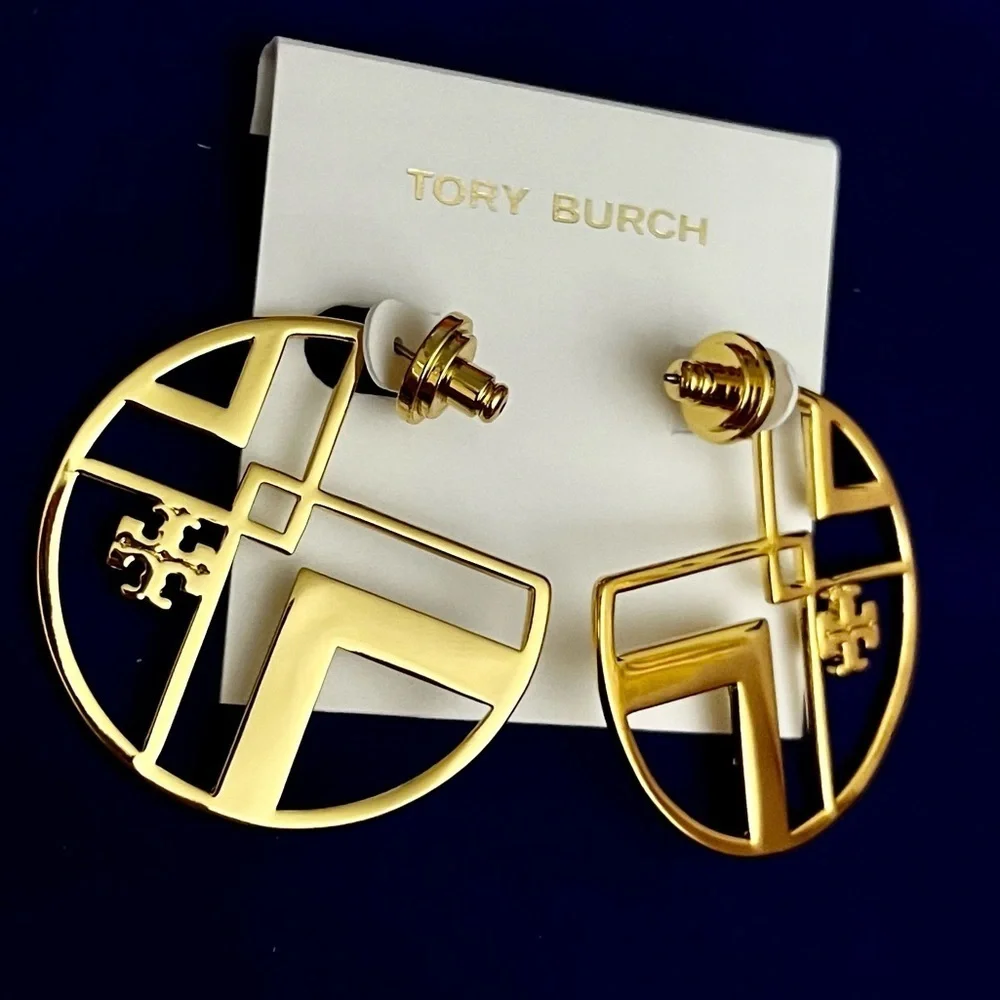 🔥🔥Tory Burch Authentic Earrings At Awesome Prices To Buy Now & Save